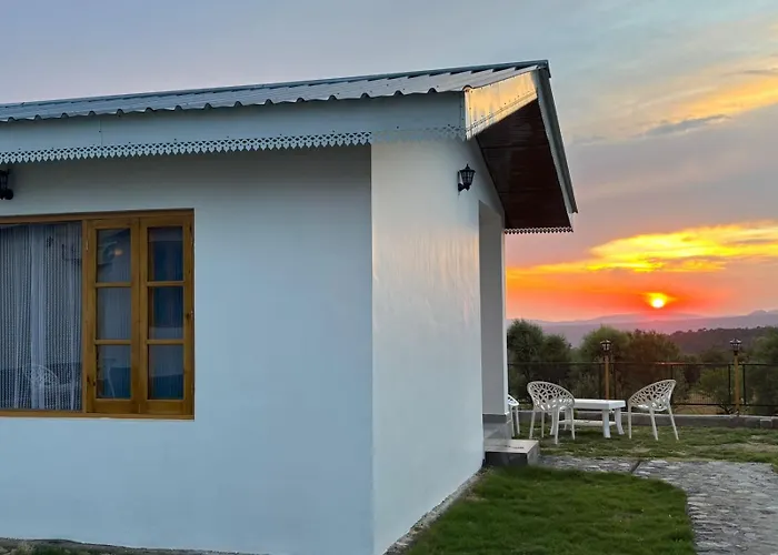 Saanjh Cottages - Hotel In Bir Billing