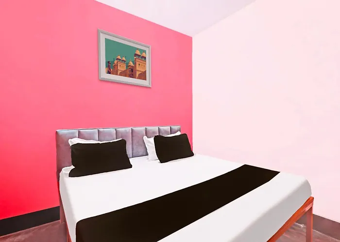 Hotel O Flamingo Inn