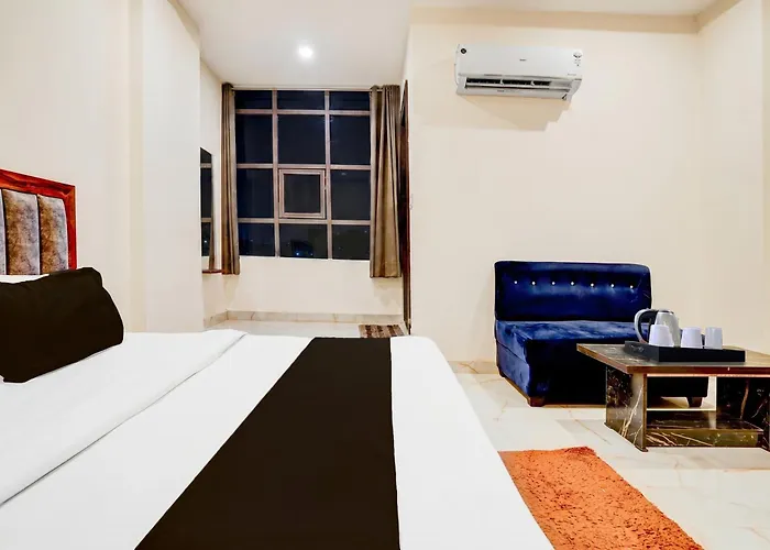 Townhouse Narholi Bridge Mathura