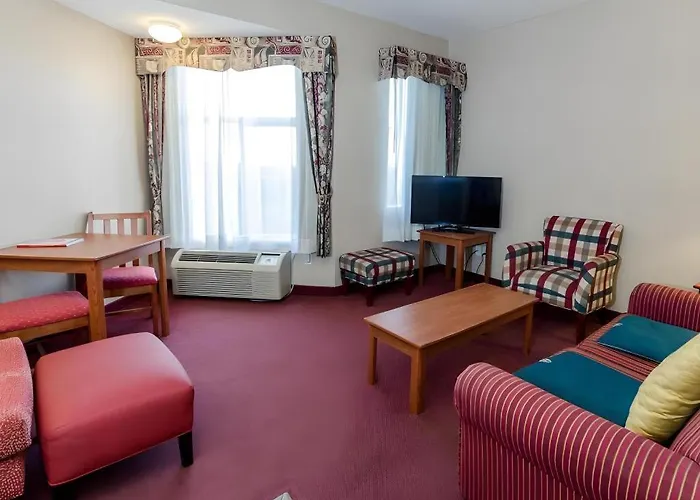 Morning Glory Resort & Suite