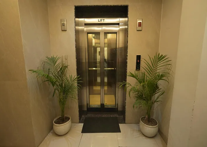 Subhash Hotel
