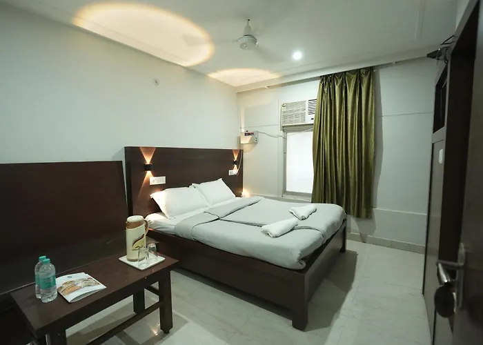 Subhash Hotel