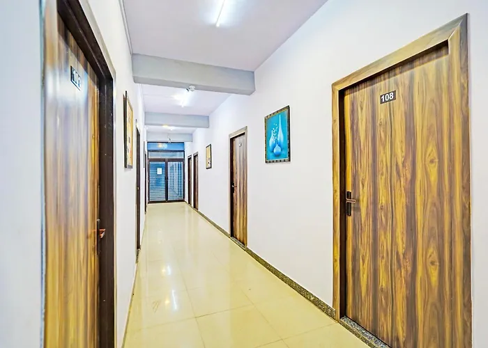 Hotel O Star Inn Residency