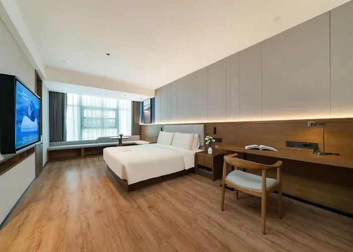 Atour X Hotel Xiamen Railway Station South Plaza