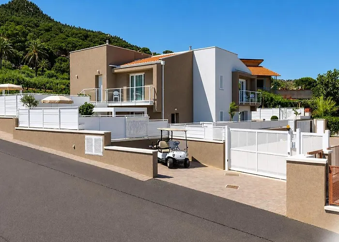 Hotiday Apartments Cefalu