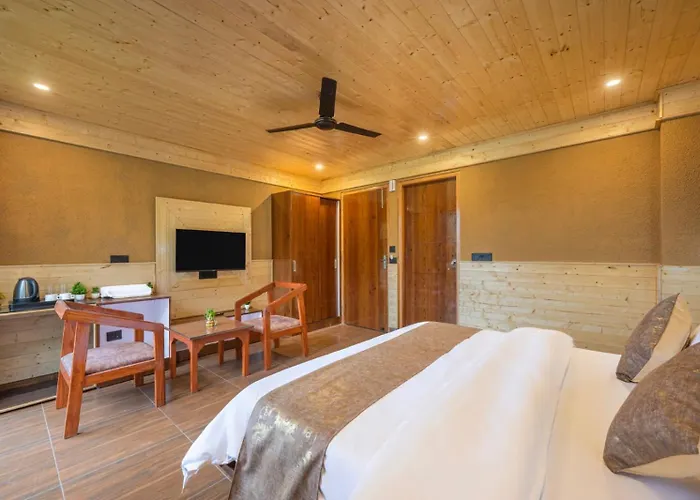 The Charvi Retreat I Vacations I Conference I Mice I Family Events I Open Air Terrace I Sky Bonfire I Wooden Rooms With Pvt Balconies I Kufri By Exotic Stays