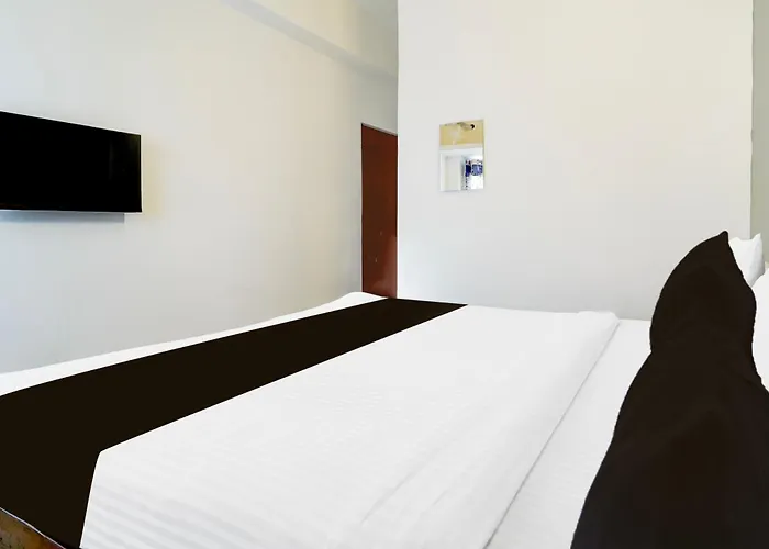 Super Hotel O Ramanuja Nagar Singanallur Road