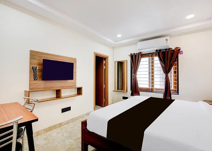 Hotel O Madhava Residency