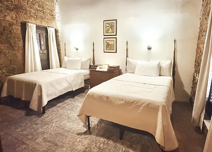 Hotel 1829