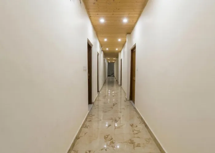 Hotel Sun Village By Palm Aryan