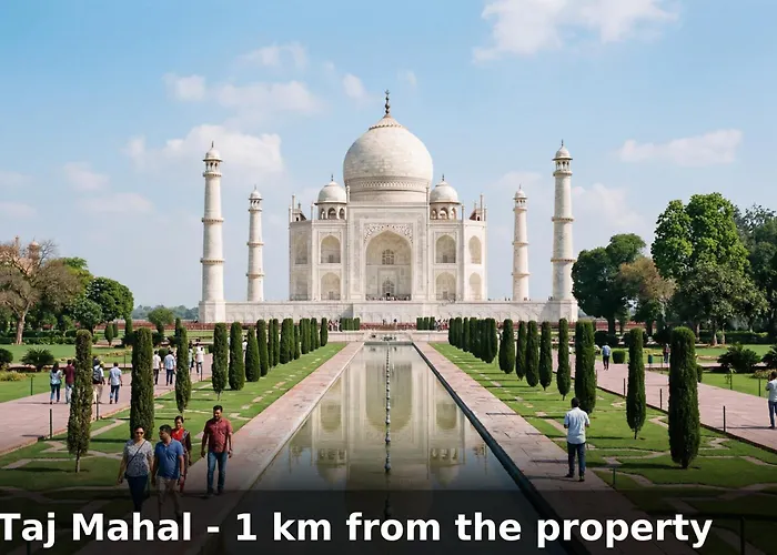 Collection O Tajganj Near Taj Mahal West Gate