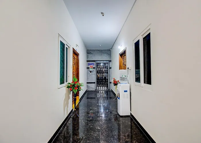 Hotel O Rr Grand Stay
