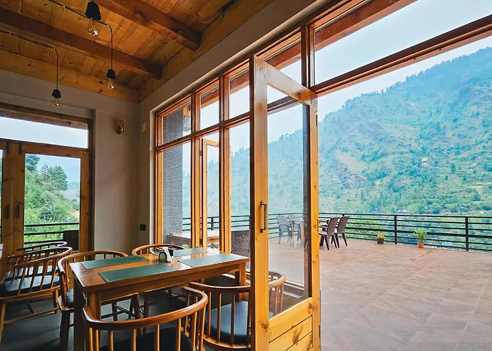 Sharan Stay - A Luxury Mountain Retreat