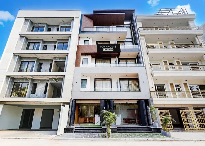 Townhouse Sector 51 Gurgaon