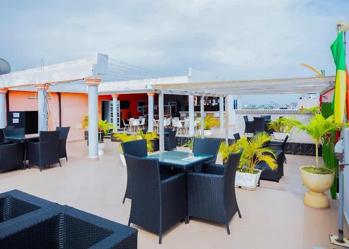 Takhotel