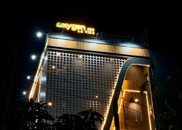 Hotel Oxygen La Vida-Noida Sector 18