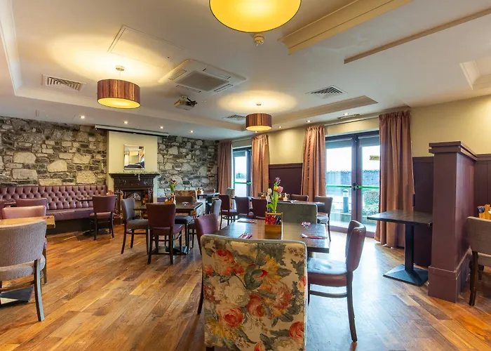 The Arches Hotel