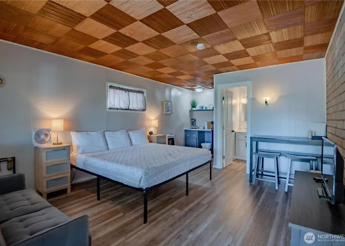 Fjordline Lodge