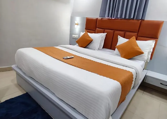 Hotel Green Land