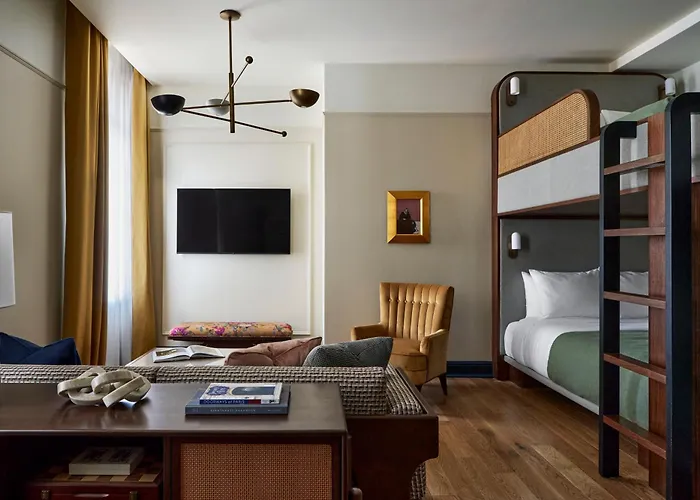Cincinnati'S Fidelity Hotel