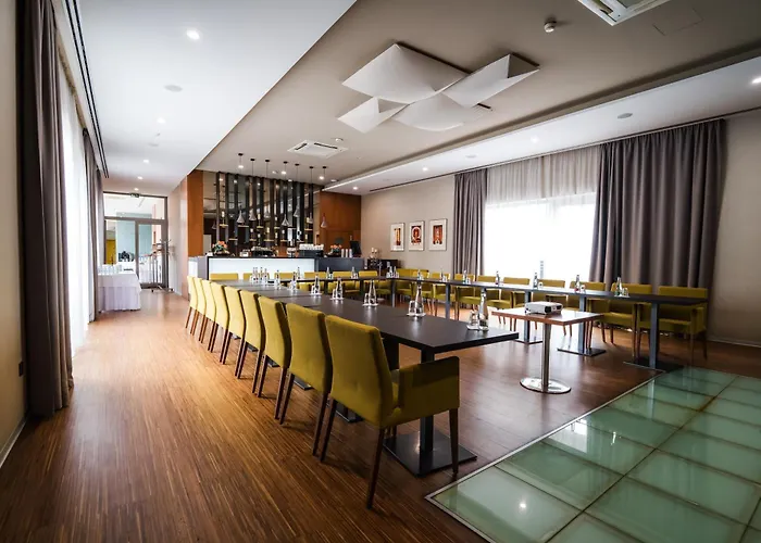 Mikado Hotel