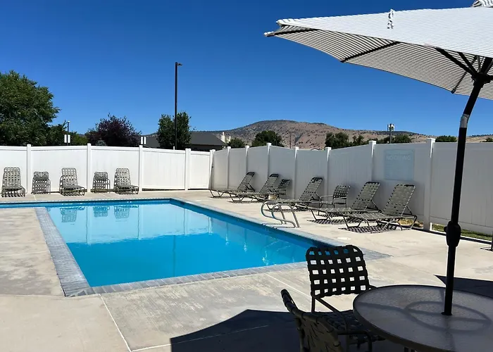 Microtel Inn & Suites By Wyndham Klamath Falls