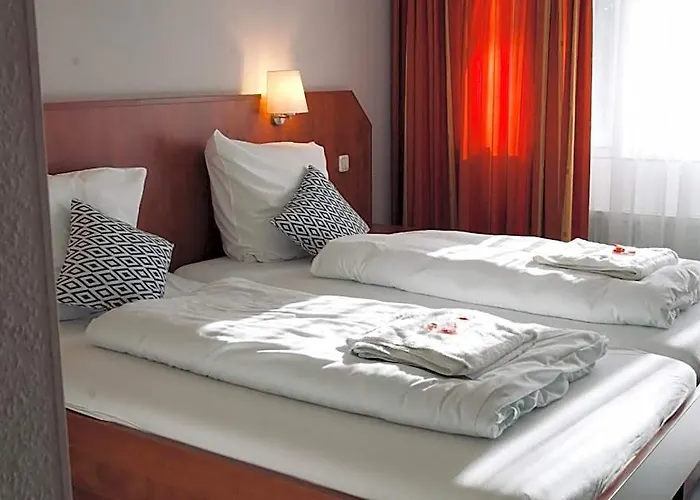 Gaestehaus Tilly Hotel