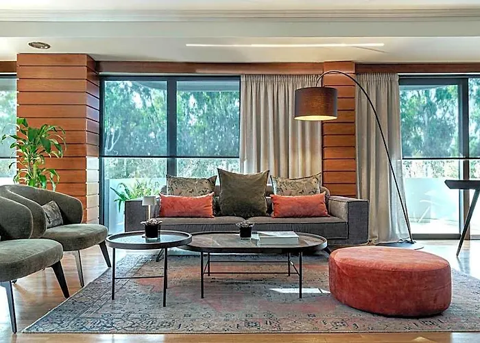 Blazer Suites Hotel