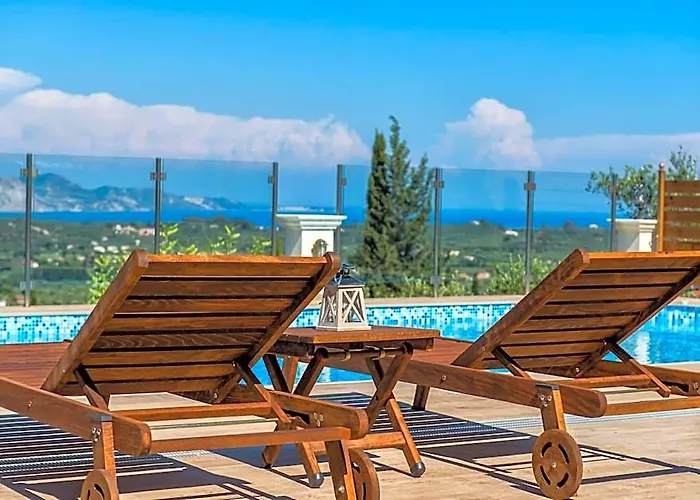 Villa Clairy 3-Bedroom Villa With Private Pool