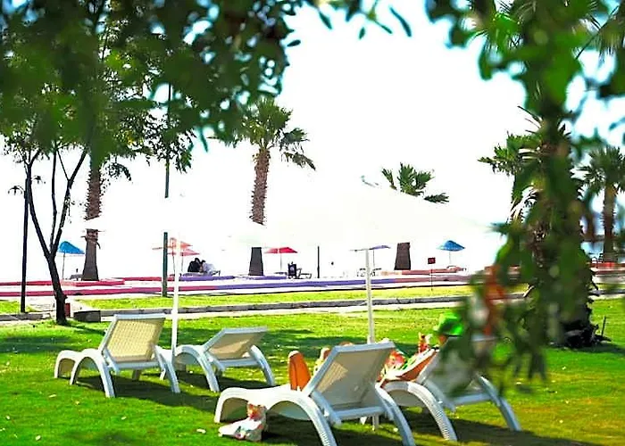 Dolunay Suit & Beach