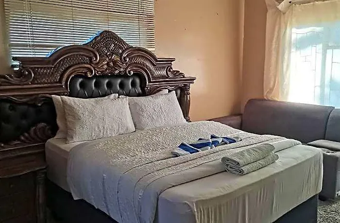Savannah Guesthouse Mafikeng