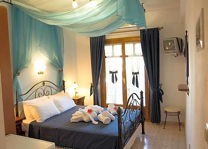 Hotel Ismini