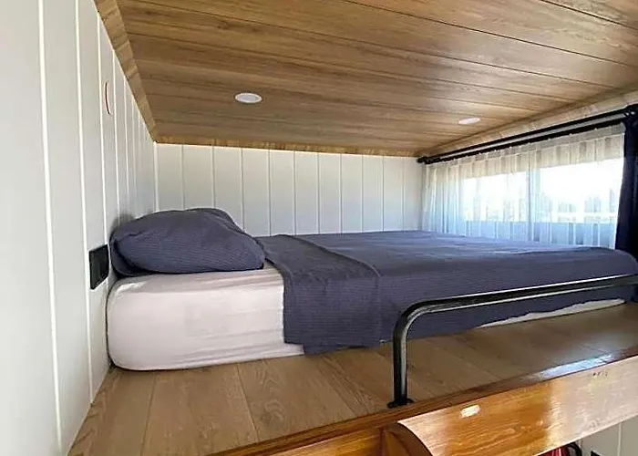 Lavira Tiny House Village