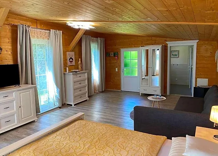 Hotel Nikolasch Mit Eigenem Seebad - Adults Preferred