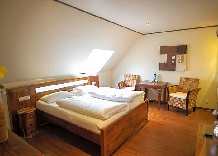 Vier Jahreszeiten Suite Mit Whirlpool Badewanne L Vazzano
