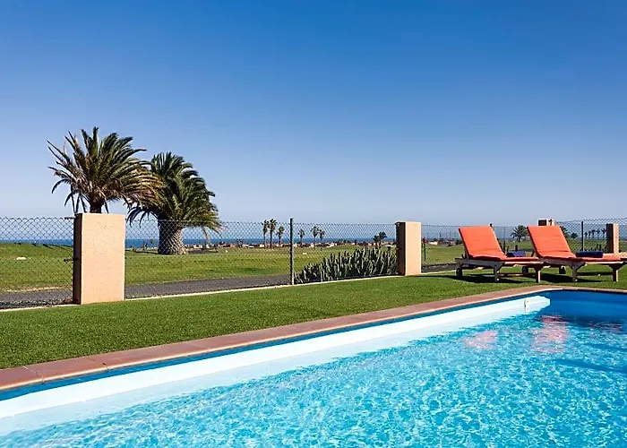 Villas Caleta Beach & Golf