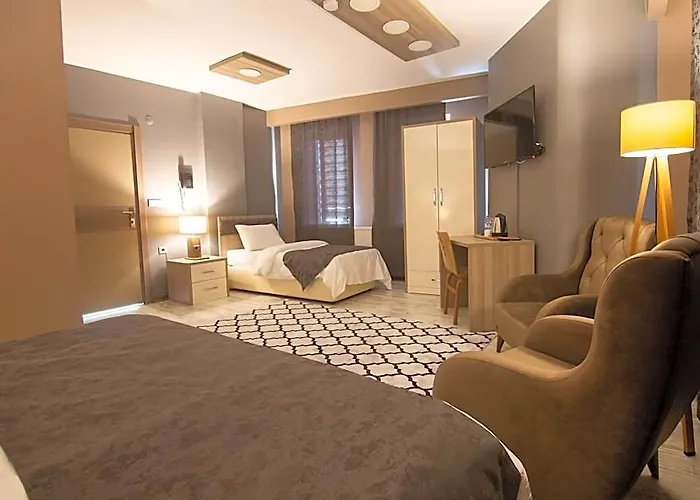 Staron Hotel