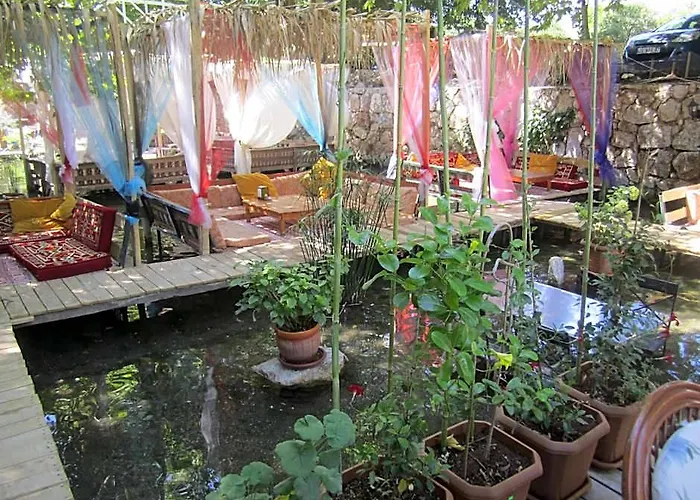 Arikanda River Garden Hotel