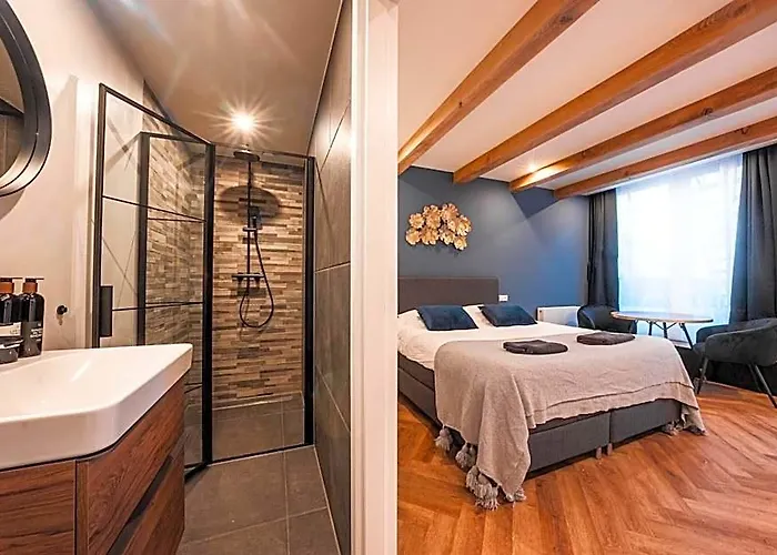 Familie Hotel & Apartments Alkmaar