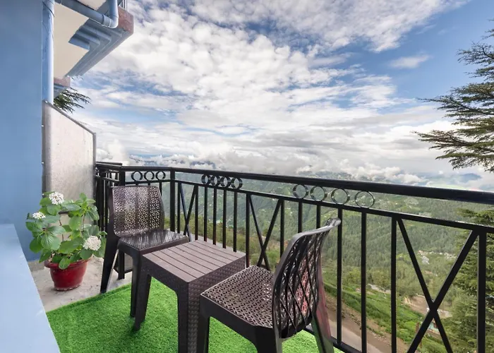 The Prakriti Heights L Lift L Comfortable And Spacious Rooms L Free Wifi, Free Parking L Enjoy Fresh Mountain Air L Managed By Exotic Stays