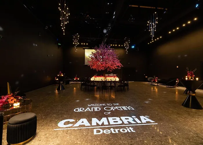 Cambria Hotel Detroit Downtown