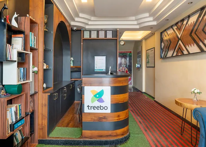 Treebo Jaguar Comforts, 3 Kms From Mahatma Gandhi Park