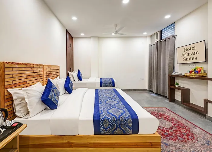 Hotel Ashram Suites Near Nizamuddin Railway Station