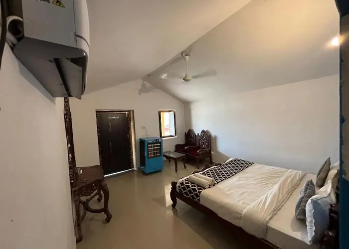Jaisalmer Desert Camp