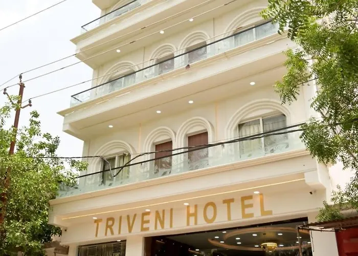 Triveni Hotel And Restaurant