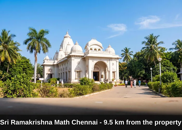 Townhouse Koyambedu Metro Station Chennai Formerly Sr Residency