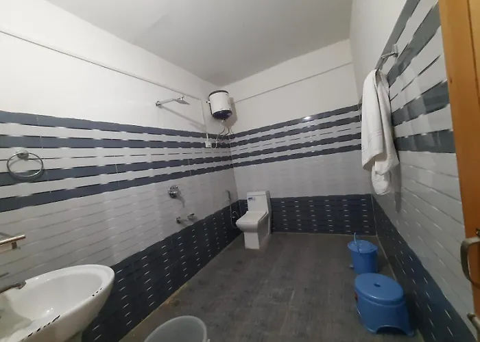 Dholadhar Hotel & Restaurant