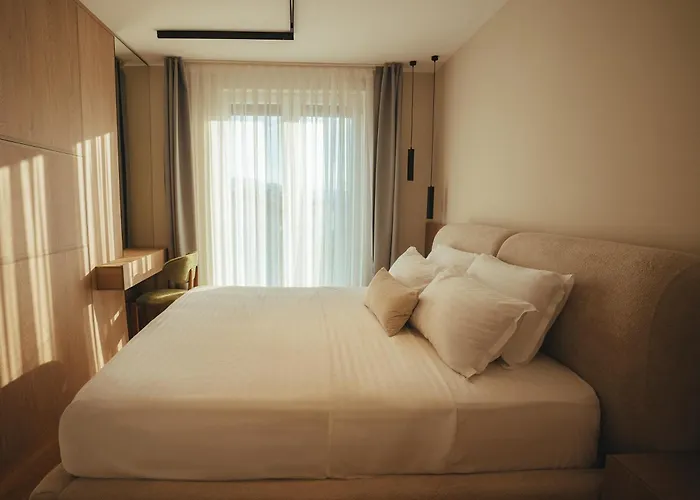 Noir Hotel