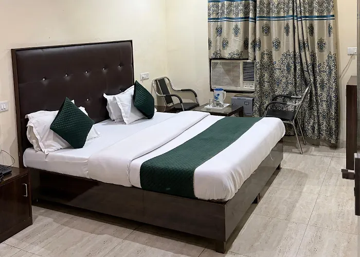 Hotel Albie Stay,Near Railway Station Chandigarh