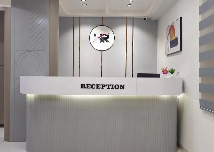 Hotel Hr Sky
